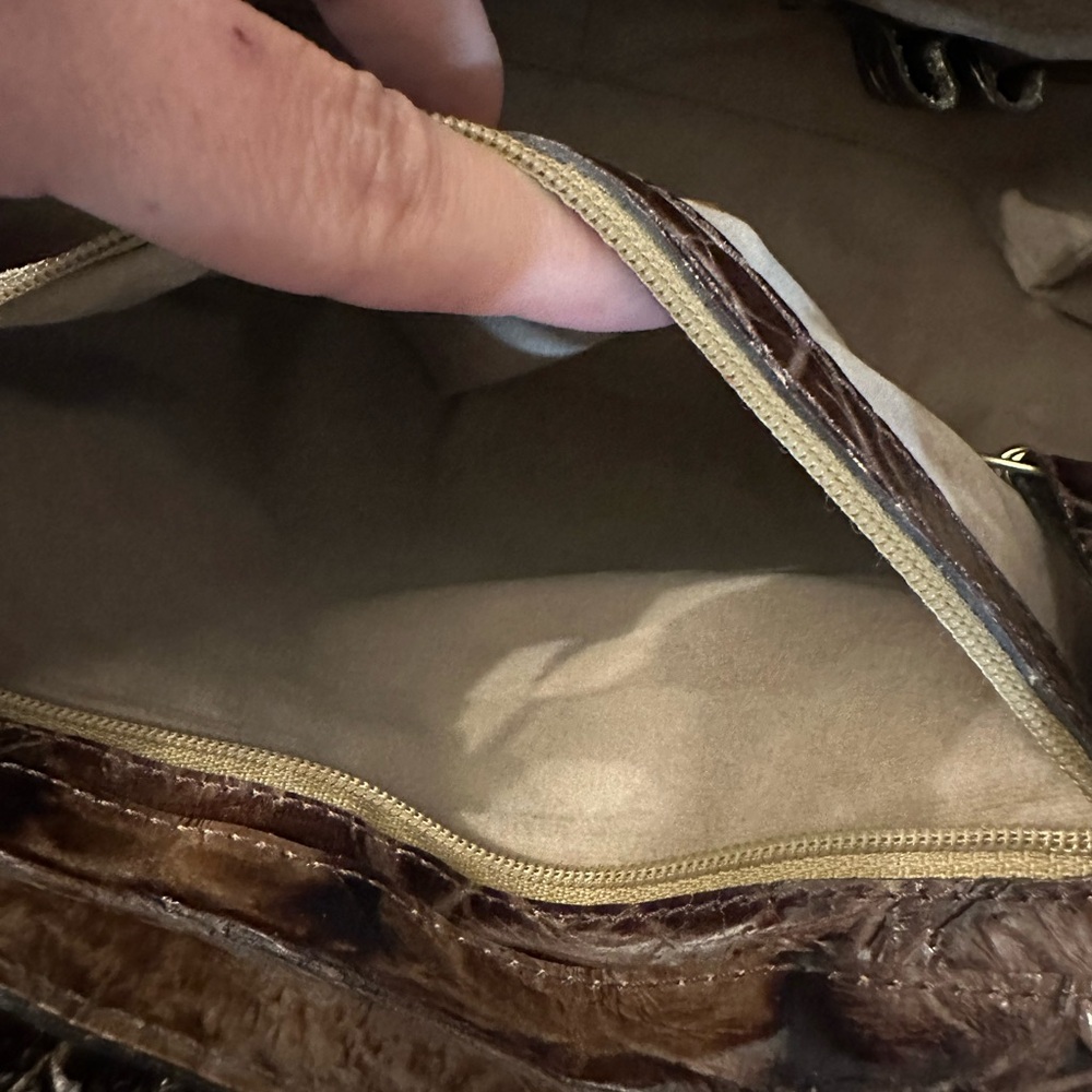 BRAHMIN Sophie Orinoco Croc Embossed Leather Shoulder Bag - Picture 12 of 12